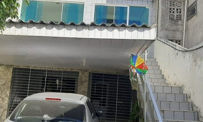 2 Casas (Um Térreo E...