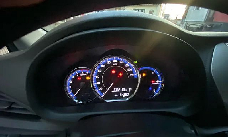 Toyota Yaris Xl Sedã...