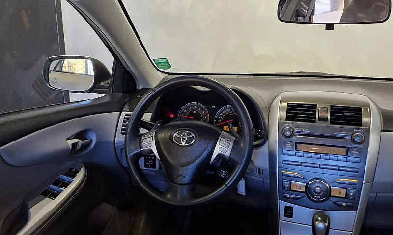 Toyota Corolla Xei 2...
