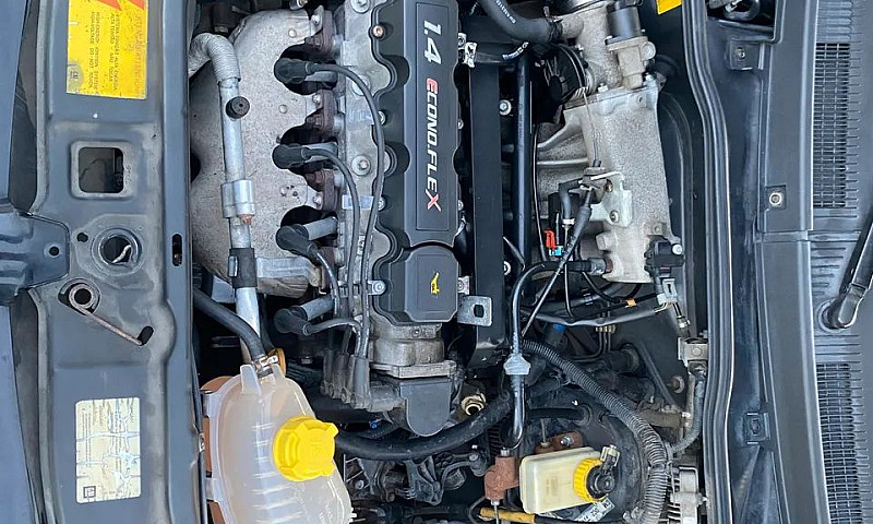 Chevrolet Prisma Sed...