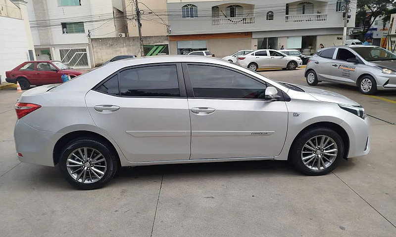 Toyota Corolla Xei 2...
