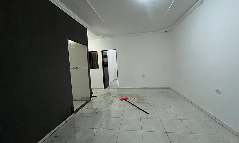 Alugo Casa No Bairro...