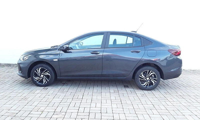 Chevrolet Onix Plus ...