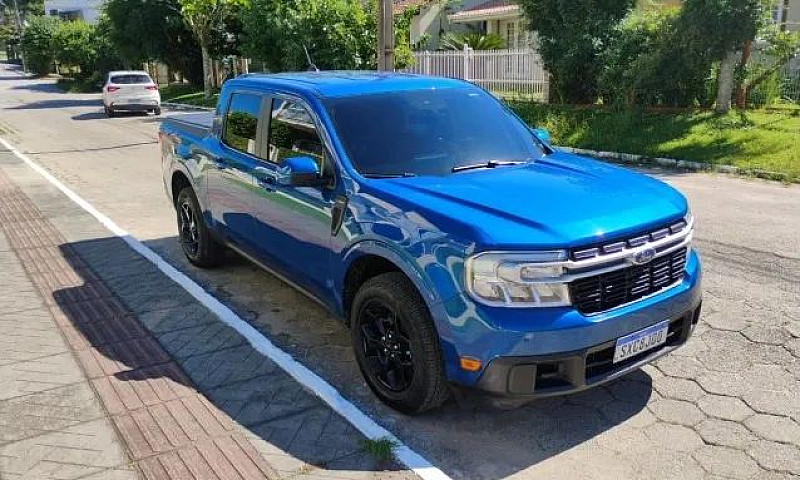 Ford Maverick Lariat...