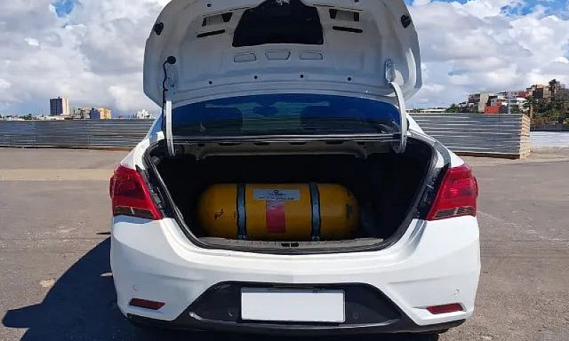 Chevrolet Prisma Sed...