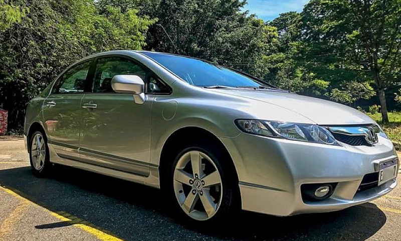 Honda Civic 2010...