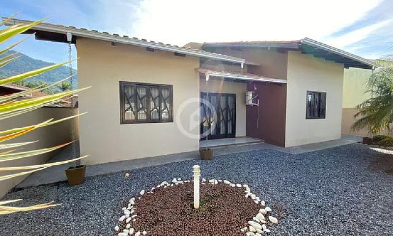 Casa À Venda No Bair...