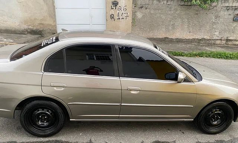 Honda Civic 2003...