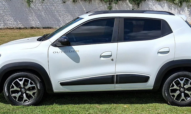 Kwid Outsider 2023...