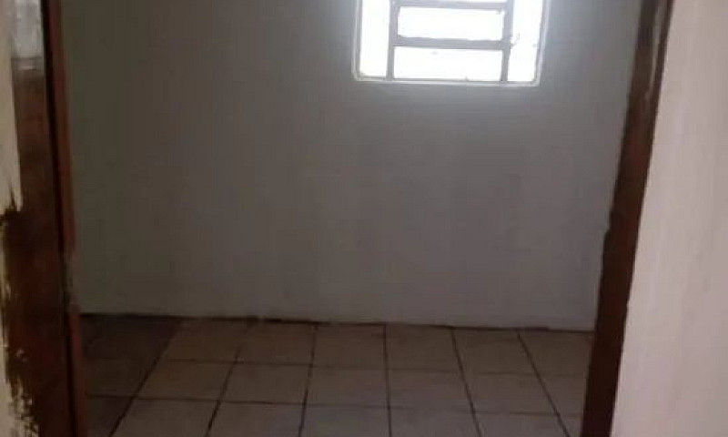 02- Casa Na Cidade O...