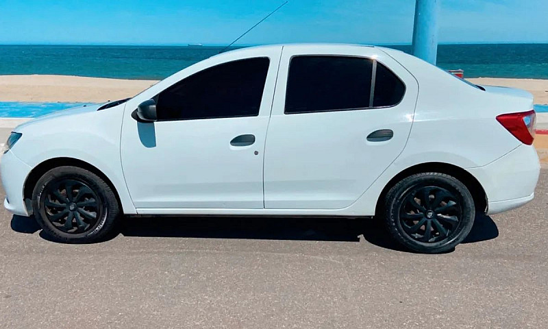 Renault Logan Authen...