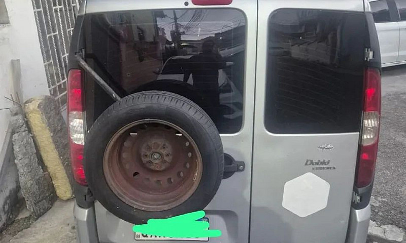 Fiat Doblo Essence 1...