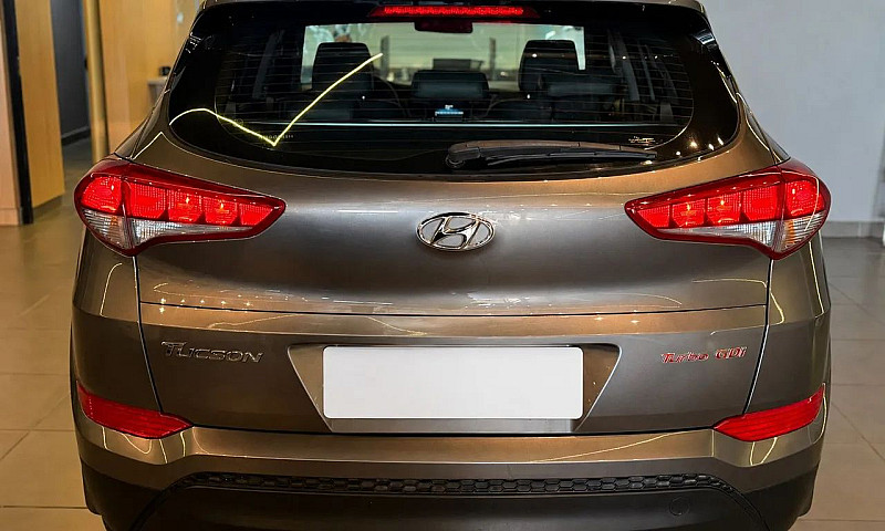Hyundai Tucson Gls 1...
