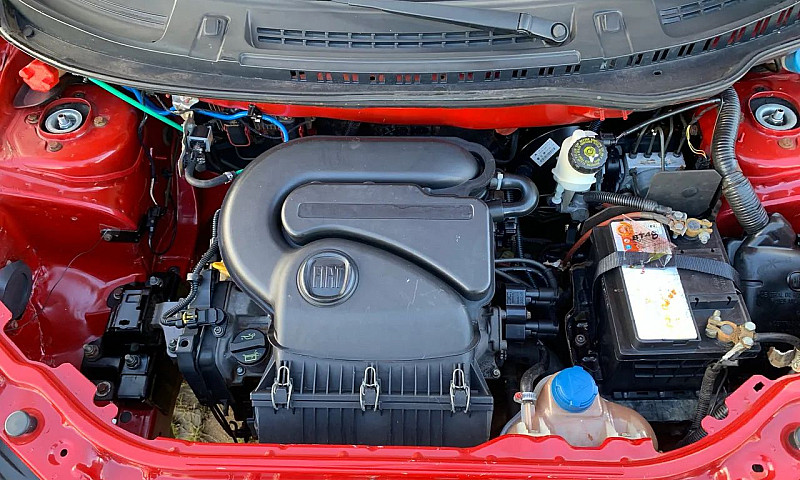 Fiat Uno Vivace 1.0 ...