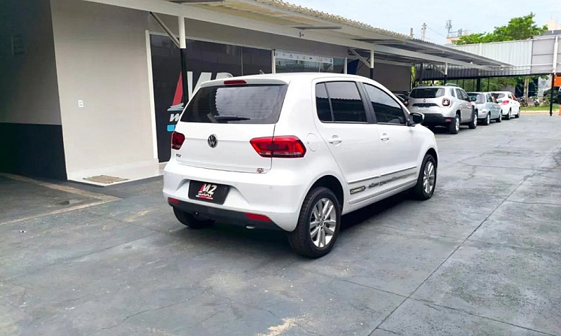 Volkswagen Fox Conne...
