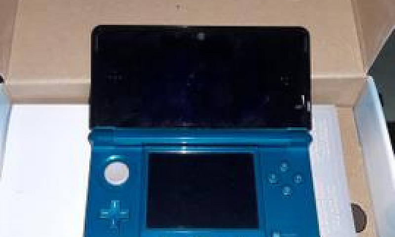 Nitendo 3 Ds .Top...