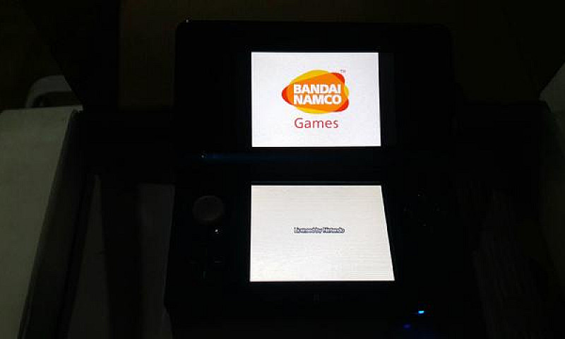 Nitendo 3 Ds .Top...