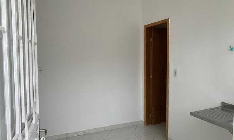 Alugo Kitnet Com Águ...