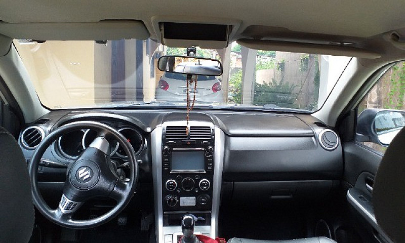 Suzuki Grand Vitara ...