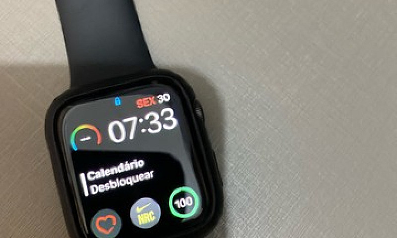 Apple Watch Series 4...