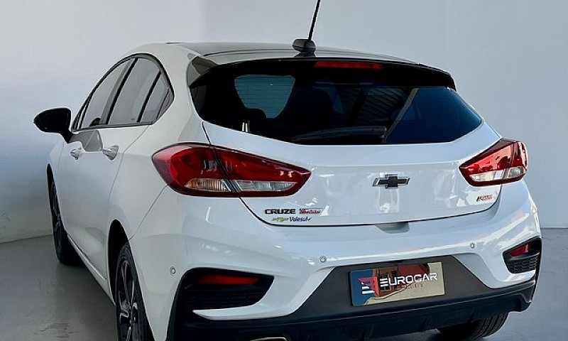Gm - Chevrolet Cruze...