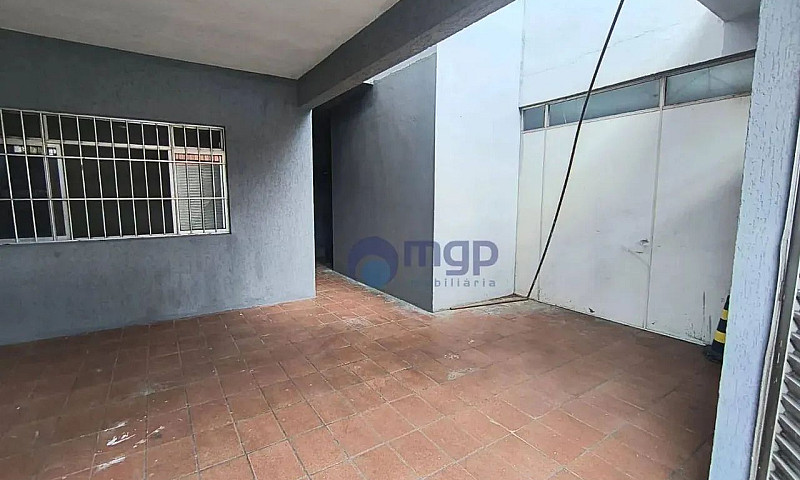 Casa Com 2 Dormitóri...