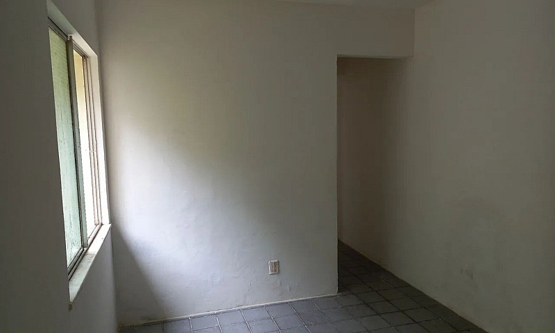 Alugo Apartamento 3/...