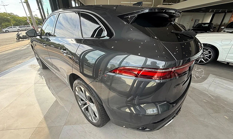 Jaguar F-Pace 3.0 R-...