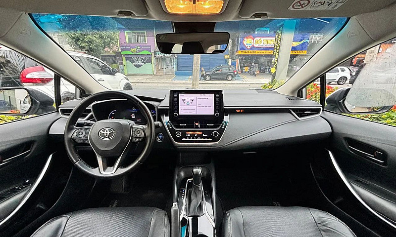 Toyota Corolla Altis...