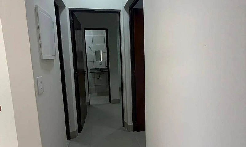 Casa Com 3 Quartos N...