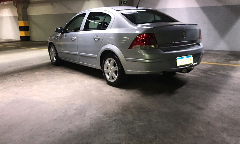 Chevrolet Vectra Exp...