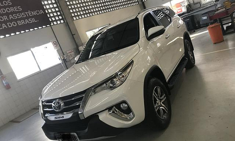 Hilux Sw4 Srv Flex 7...