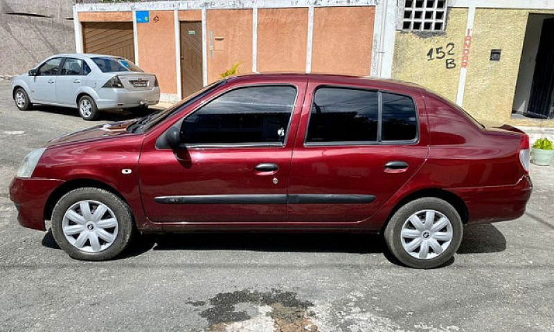 Clio Sedan Completo...