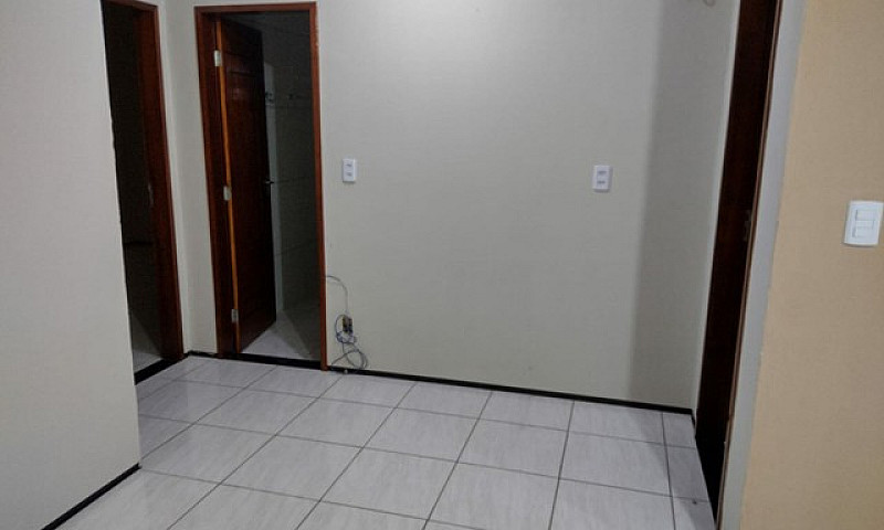 Aluga-Se Casa Em Cau...