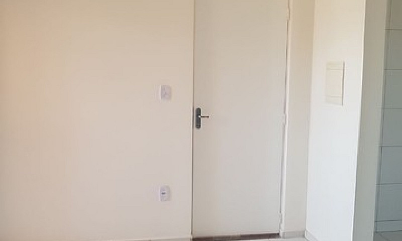 Apartamento Barra Gr...