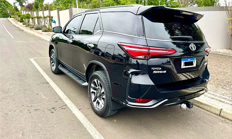 Toyota Hilux Sw4 Dia...