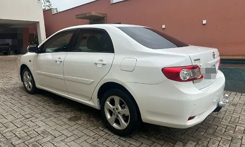 Toyota Corolla Xei 2...