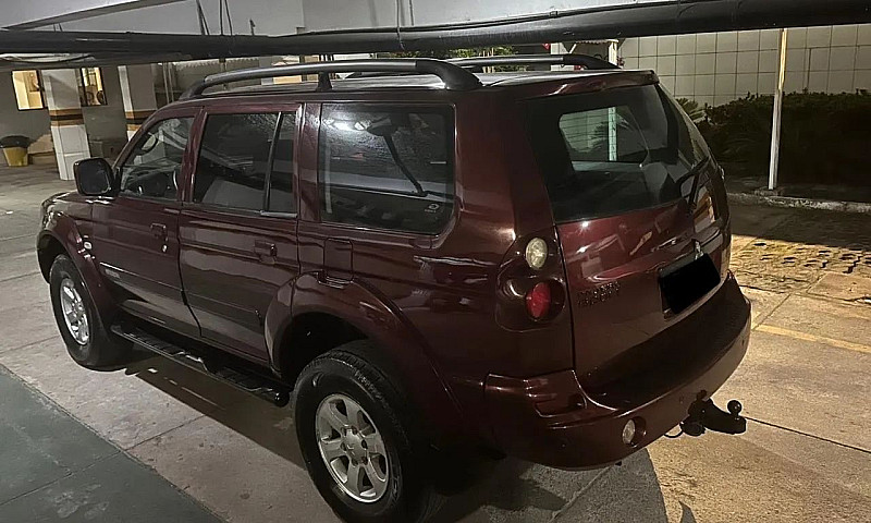 Mitsubishi Pajero Sp...
