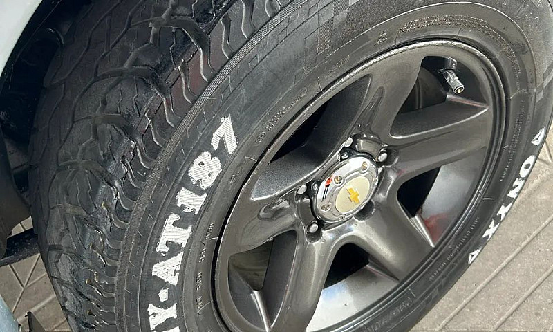 Chevrolet Tracker 2....