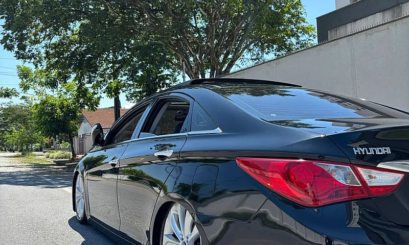 Hyundai Sonata 2.4 1...
