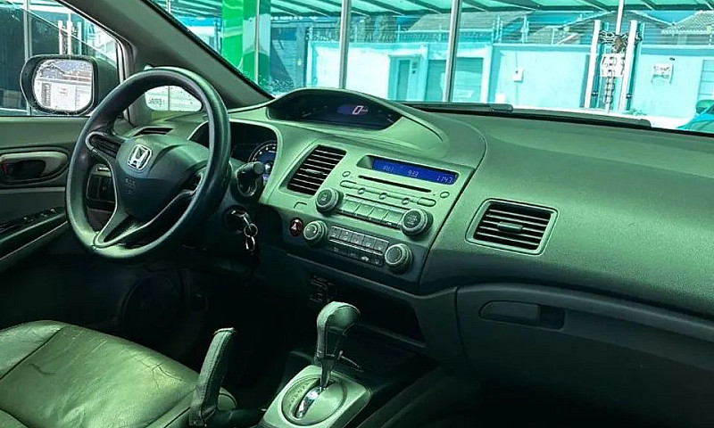 Honda Civic Sedan Lx...