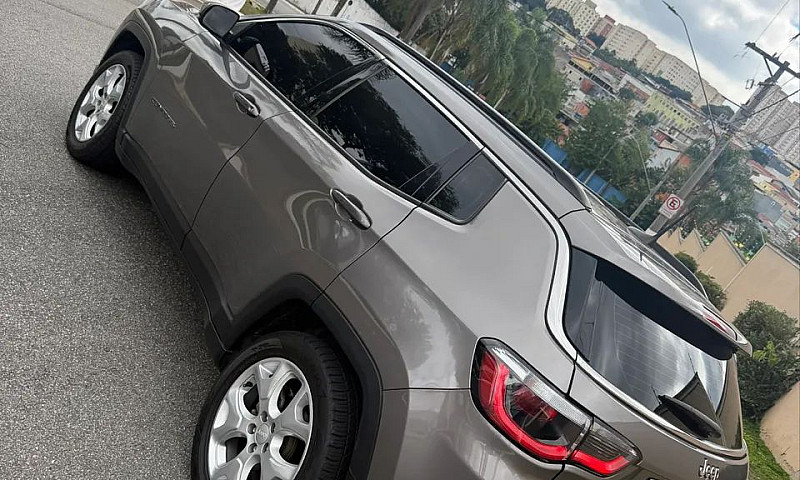 Jeep Compass Longitu...