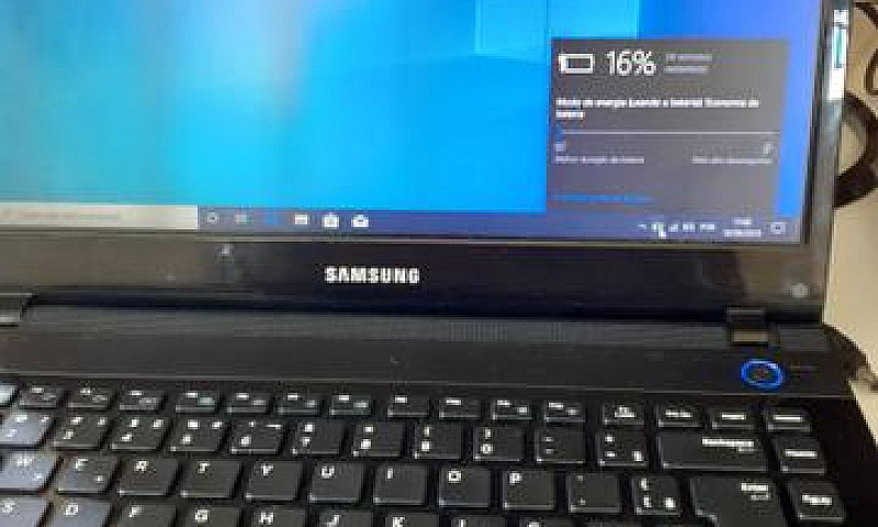 Notebook Intel I3...