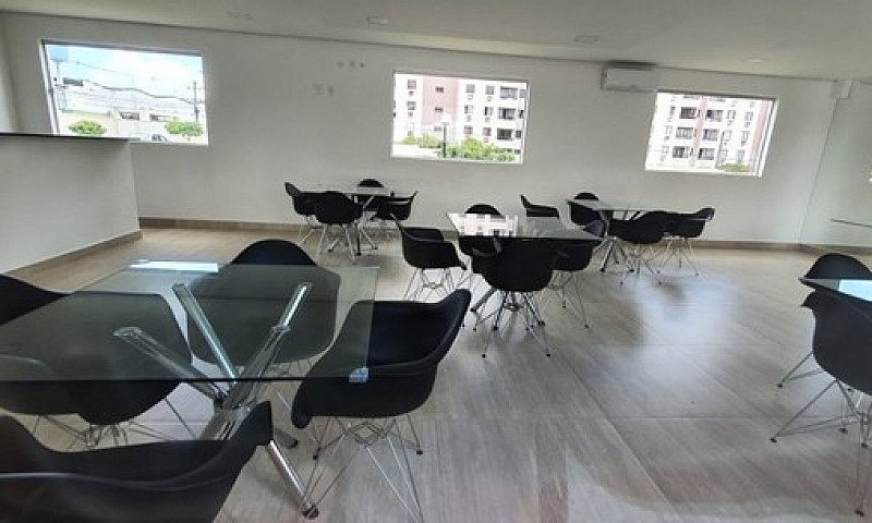 Apartamento Com Área...