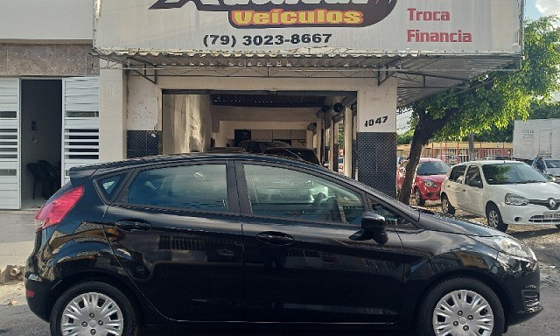 New Fiesta 1.5 Compl...