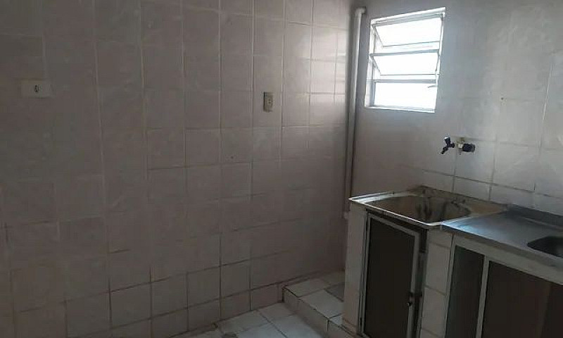 Aluga-Se Um Apartame...