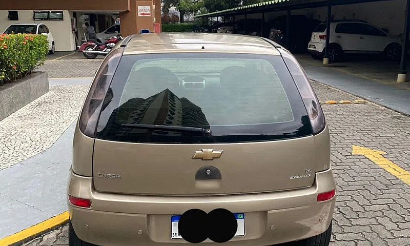 Chevrolet Corsa Hat....
