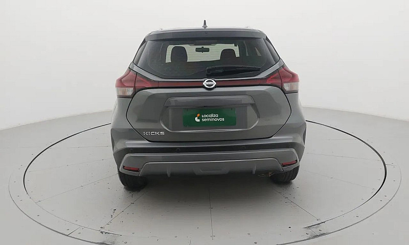 Nissan Kicks Sense 1...