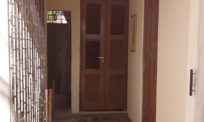 Casa Na Gonçalves Le...