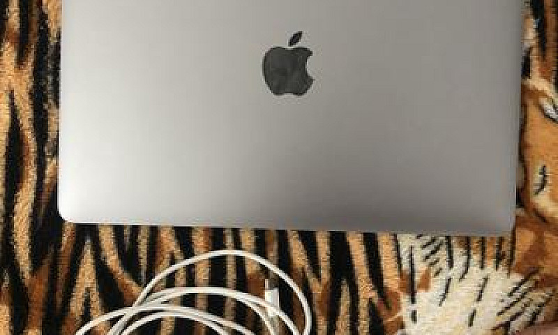 Macbook...
